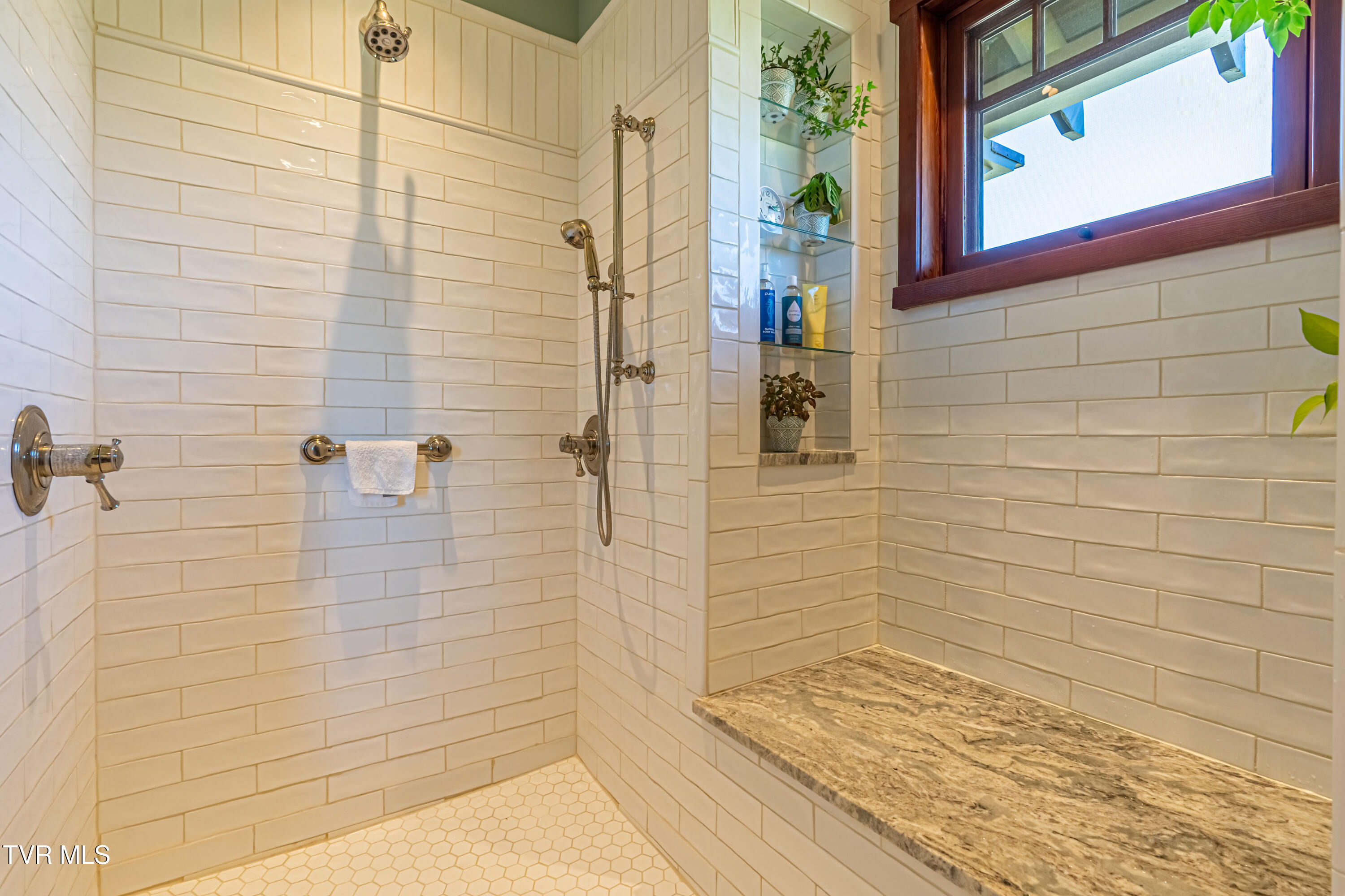 28120 Osceola Road Abingdon, VA 24211 - Photo 31 of 90 Spa-like shower