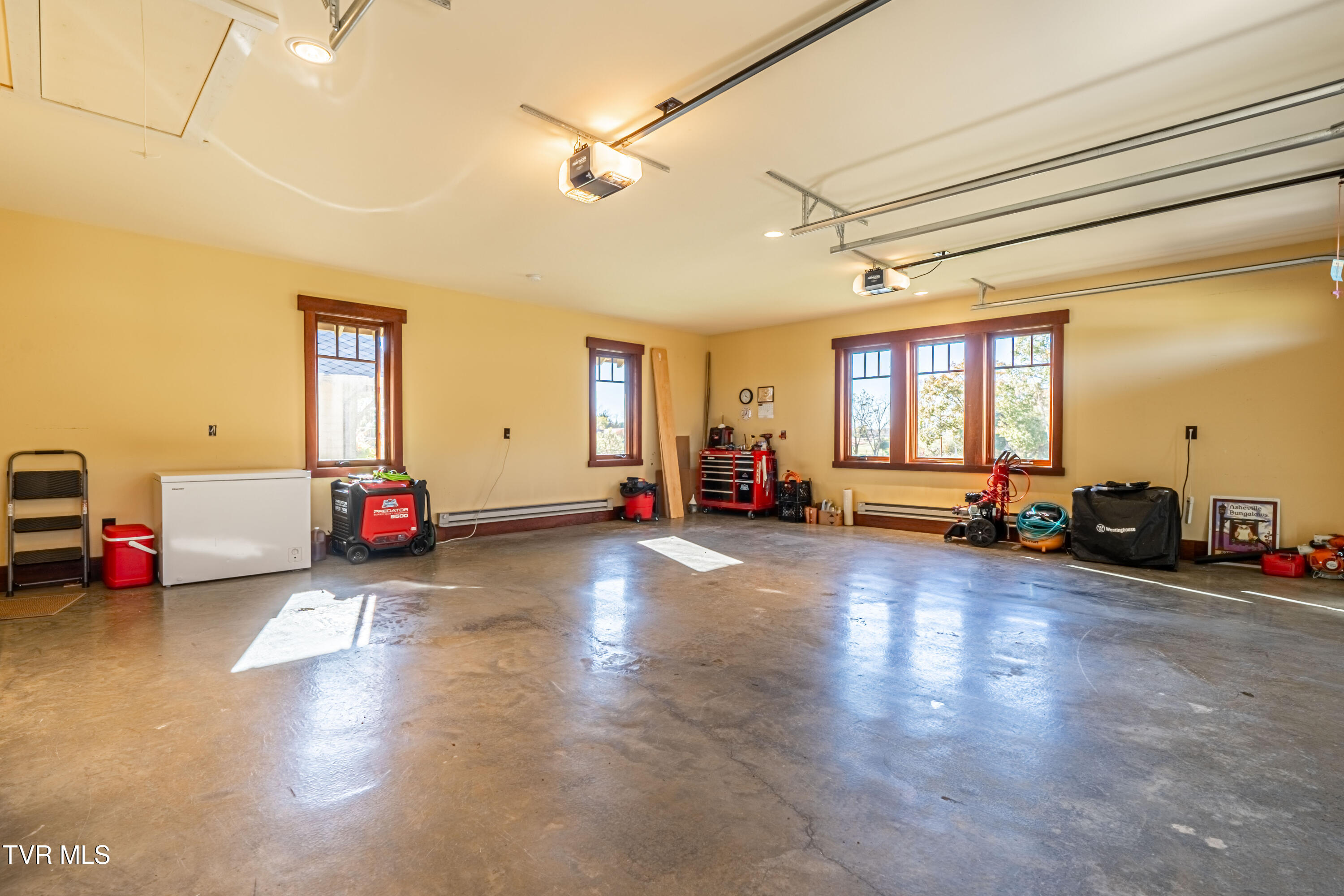 28120 Osceola Road Abingdon, VA 24211 - Photo 60 of 90 Garage with baseboard heat