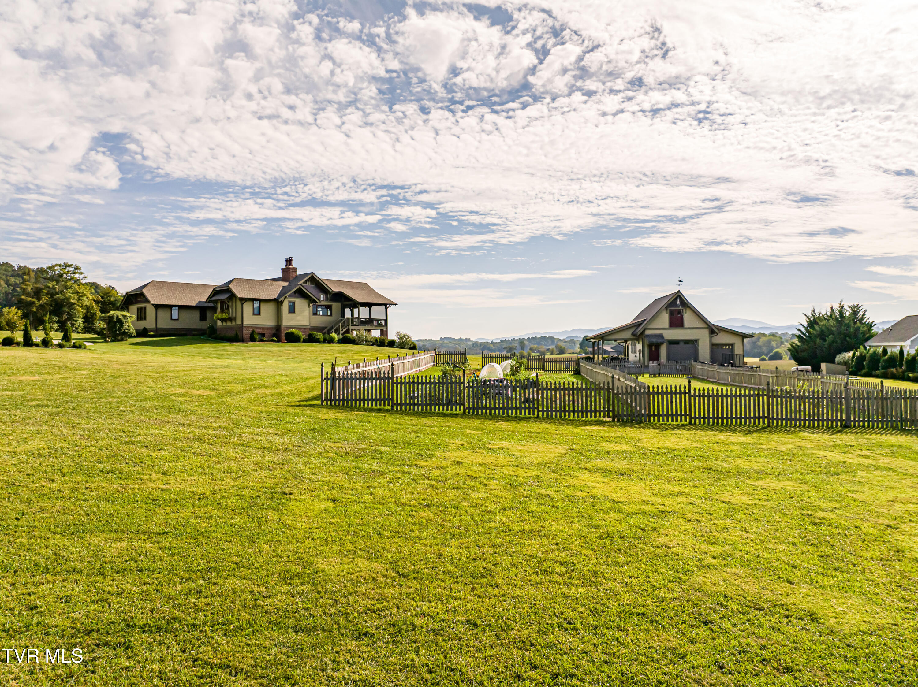 28120 Osceola Road Abingdon, VA 24211 - Photo 84 of 90 Level side yard