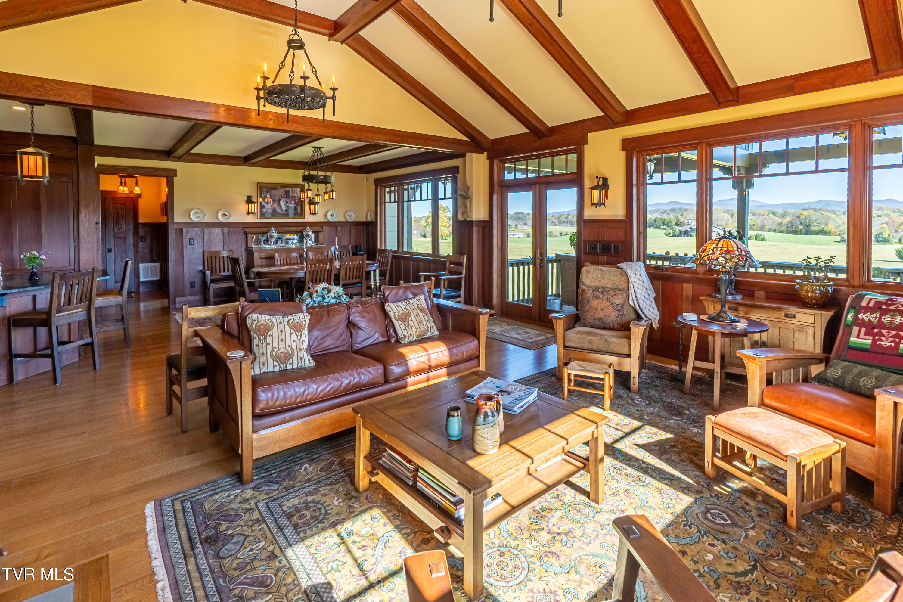 28120 Osceola Road Abingdon, VA 24211 - Photo 10 of 90 Vaulted Ceiling in Great Room
