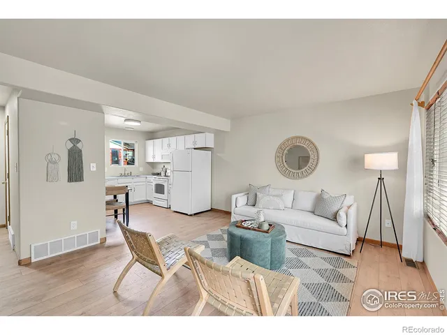 $179,900 | 1325 Darrell Road, Evans, CO 80620