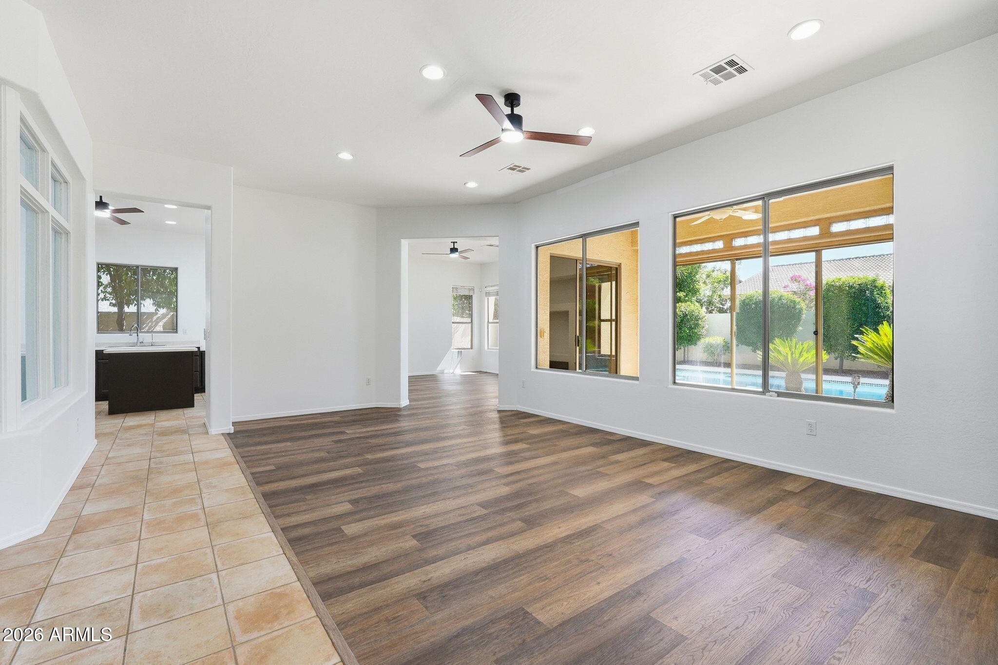 857 East Del Rio Street Gilbert, AZ 85295 - Photo 12 of 39 019_ListerPros