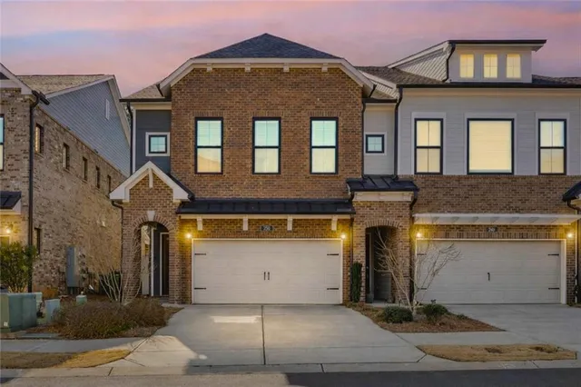 $684,999 | 250 Walker Avenue, Roswell, GA 30076