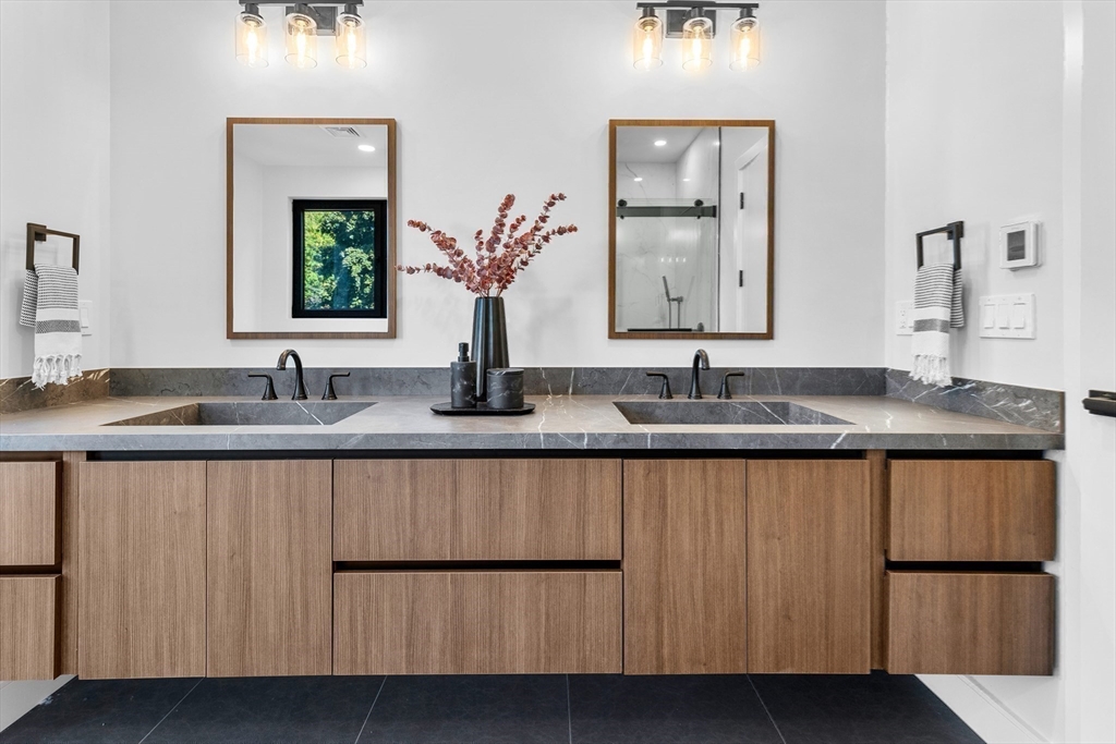 14 Winslow Road Needham, MA 02492 - Photo 14 of 32