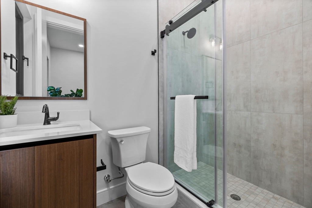 14 Winslow Road Needham, MA 02492 - Photo 19 of 32