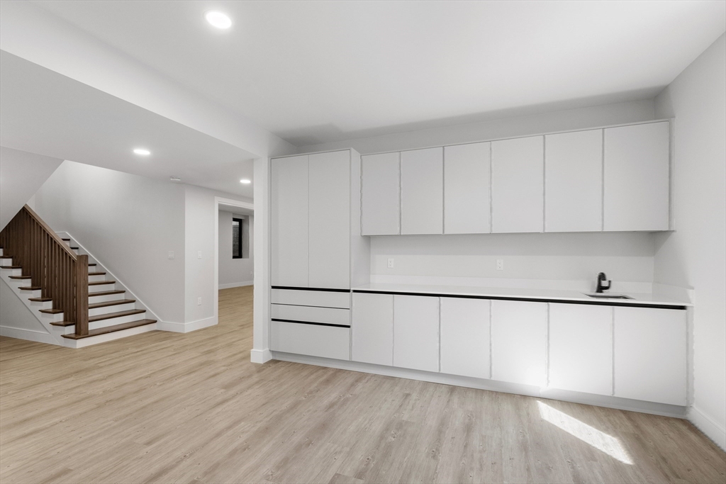 14 Winslow Road Needham, MA 02492 - Photo 22 of 32