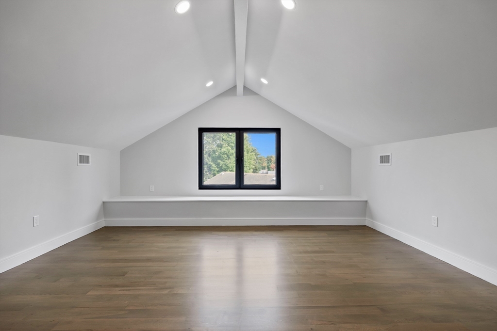 14 Winslow Road Needham, MA 02492 - Photo 23 of 32