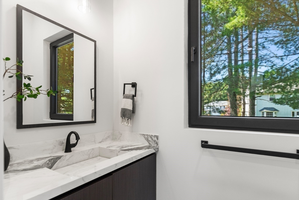 14 Winslow Road Needham, MA 02492 - Photo 25 of 32