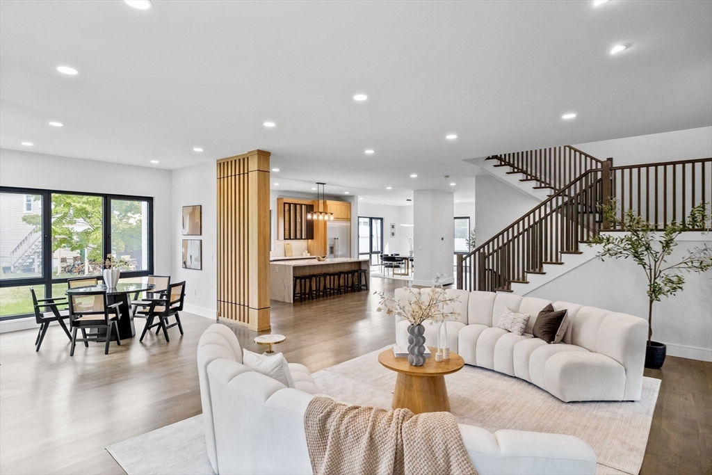 14 Winslow Road Needham, MA 02492 - Photo 9 of 32