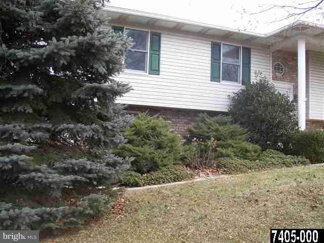 996 Pine Grove Road Hanover, PA 17331 - Photo 17 of 19