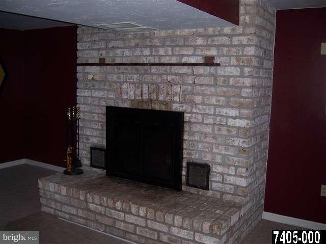 996 Pine Grove Road Hanover, PA 17331 - Photo 3 of 19