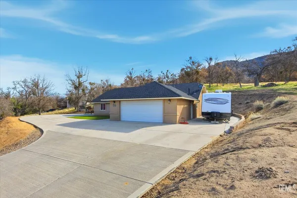 $515,000 | Undisclosed Address, Tehachapi, CA 93561