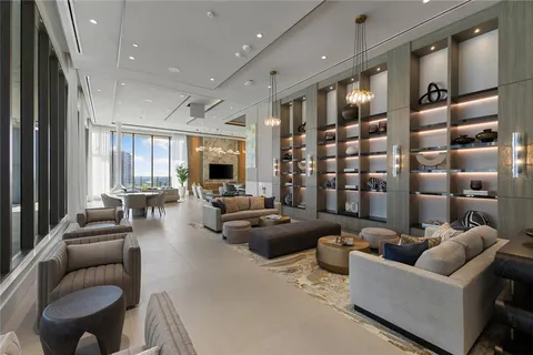 $1,159,000 | 275 1st Avenue South, Unit 2108, St. Petersburg, FL 33701