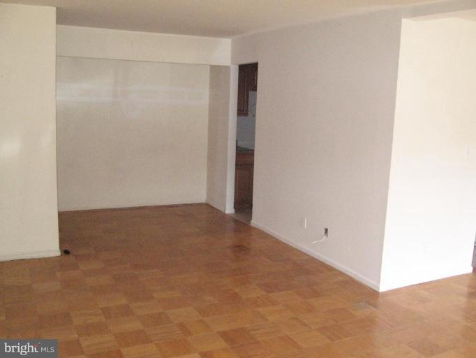 7804 Inverton Road, Unit 204 Annandale, VA 22003 - Photo 3 of 6 Living Room