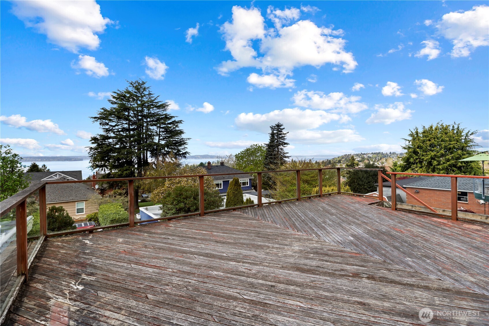 6901 40th Avenue Southwest Seattle, WA 98136 - Photo 4 of 27