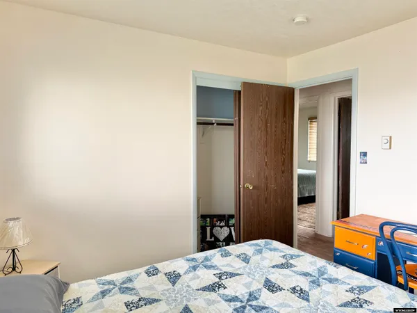 $288,000 | 1130 Canyon Road, Kemmerer, WY 83101