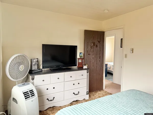 $288,000 | 1130 Canyon Road, Kemmerer, WY 83101