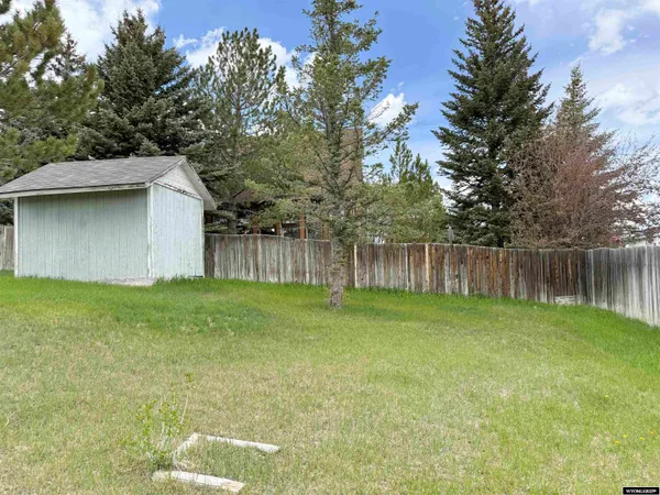 $288,000 | 1130 Canyon Road, Kemmerer, WY 83101