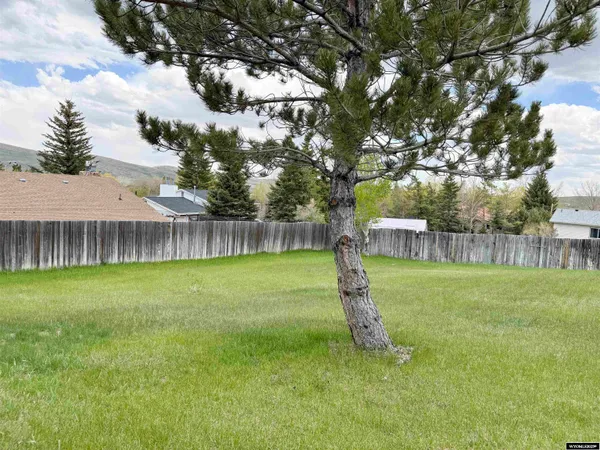 $288,000 | 1130 Canyon Road, Kemmerer, WY 83101