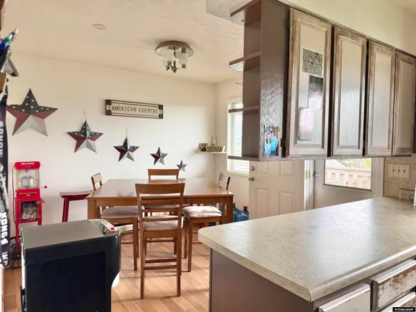 $288,000 | 1130 Canyon Road, Kemmerer, WY 83101