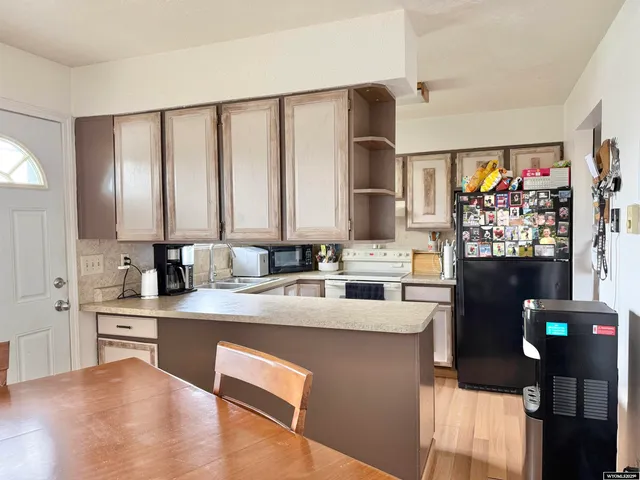 $304,000 | 1130 Canyon Road, Kemmerer, WY 83101