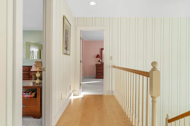 $915,000 | 25 Stoneybrook Lane, Bristol, ME 04539