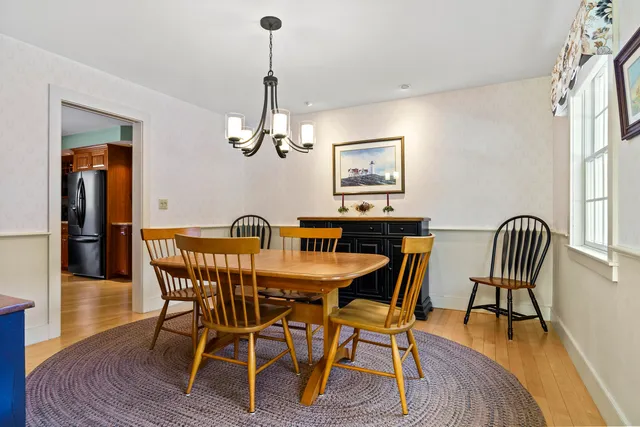 $915,000 | 25 Stoneybrook Lane, Bristol, ME 04539