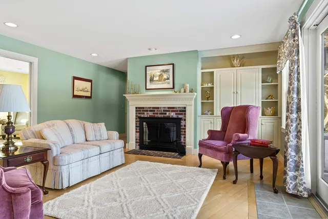 $915,000 | 25 Stoneybrook Lane, Bristol, ME 04539