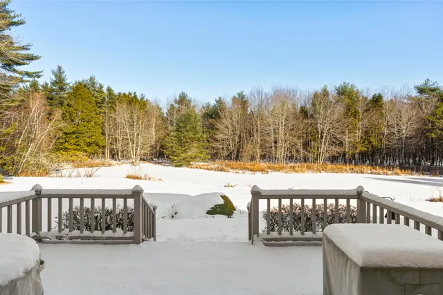 $915,000 | 25 Stoneybrook Lane, Bristol, ME 04539
