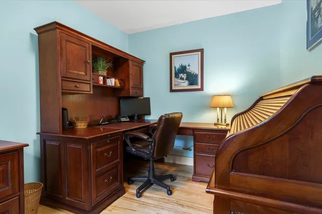 $915,000 | 25 Stoneybrook Lane, Bristol, ME 04539