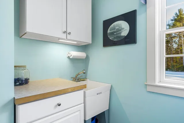 $915,000 | 25 Stoneybrook Lane, Bristol, ME 04539