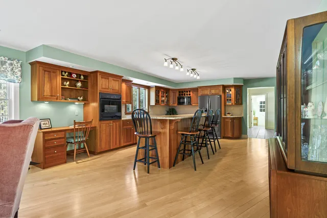 $915,000 | 25 Stoneybrook Lane, Bristol, ME 04539