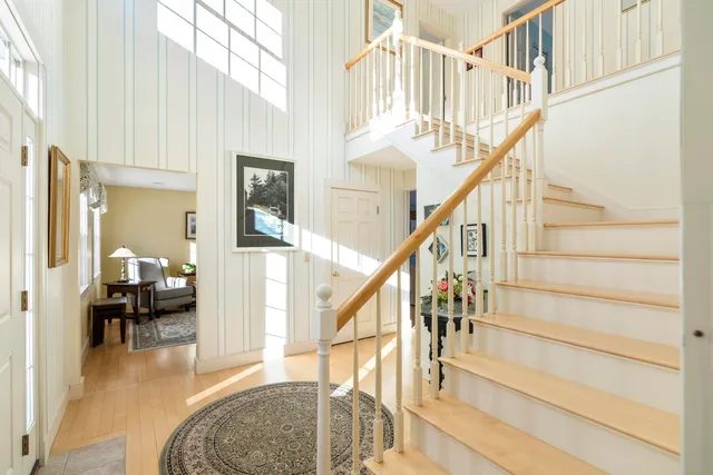 $915,000 | 25 Stoneybrook Lane, Bristol, ME 04539