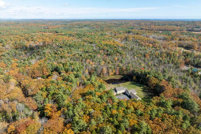 $915,000 | 25 Stoneybrook Lane, Bristol, ME 04539