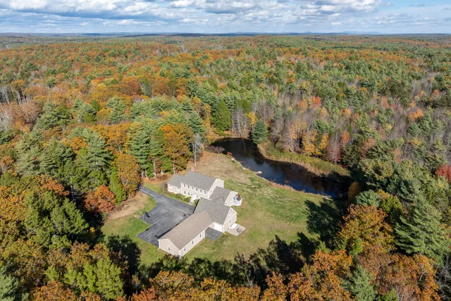 $915,000 | 25 Stoneybrook Lane, Bristol, ME 04539