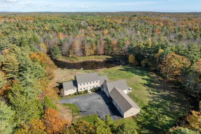 $915,000 | 25 Stoneybrook Lane, Bristol, ME 04539