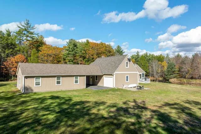 $915,000 | 25 Stoneybrook Lane, Bristol, ME 04539