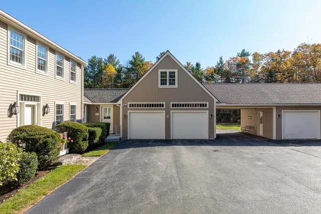 $915,000 | 25 Stoneybrook Lane, Bristol, ME 04539