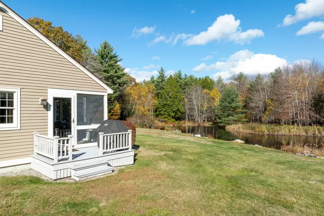 $915,000 | 25 Stoneybrook Lane, Bristol, ME 04539