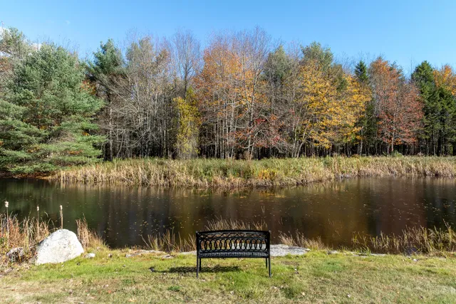 $915,000 | 25 Stoneybrook Lane, Bristol, ME 04539