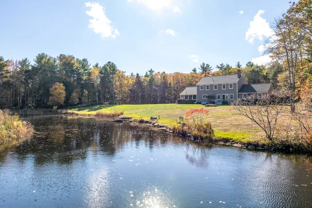 $915,000 | 25 Stoneybrook Lane, Bristol, ME 04539