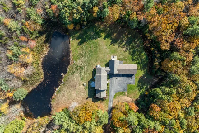 $915,000 | 25 Stoneybrook Lane, Bristol, ME 04539