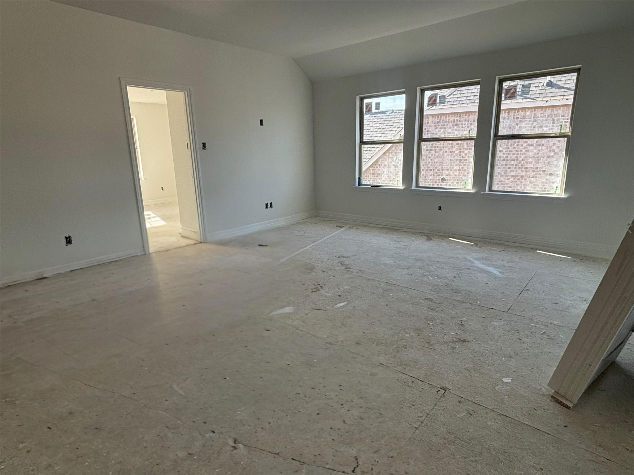 7822 Jasper Meadows Way Angleton, TX 77515 - Photo 21 of 33 an empty room with windows