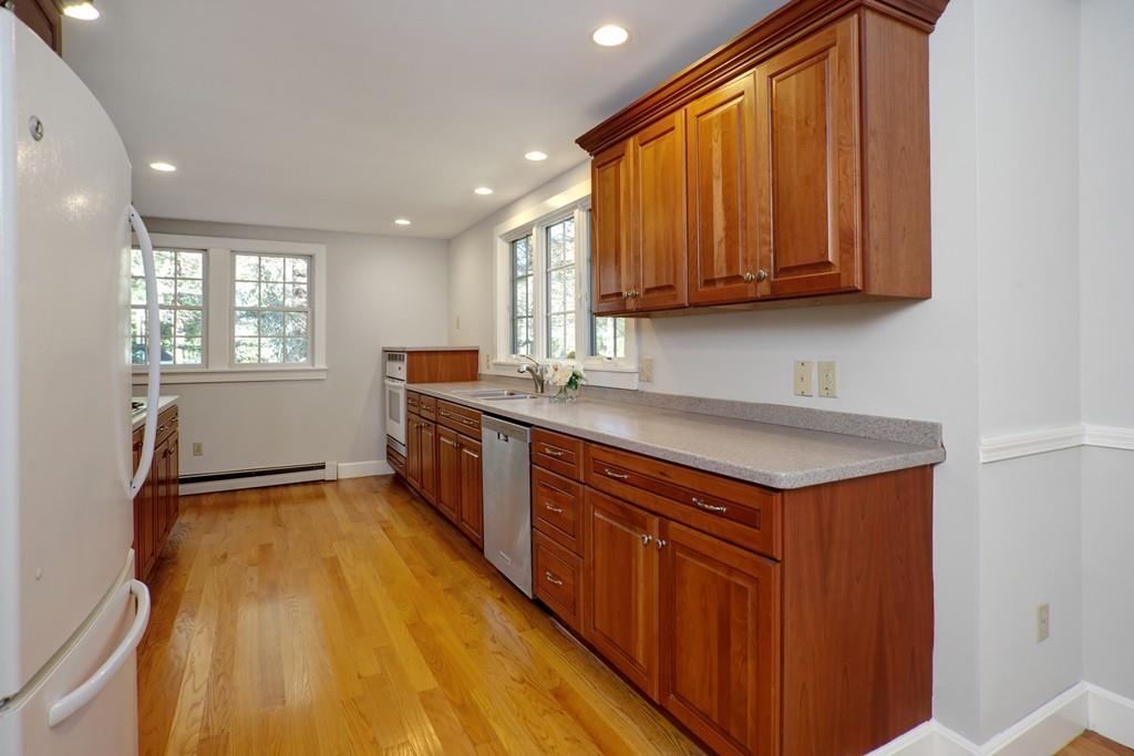 57 Cap'n Lijah's Road Centerville, MA 02632 - Photo 13 of 36