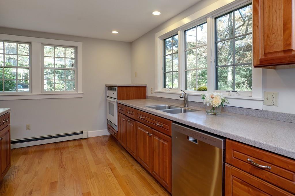 57 Cap'n Lijah's Road Centerville, MA 02632 - Photo 15 of 36