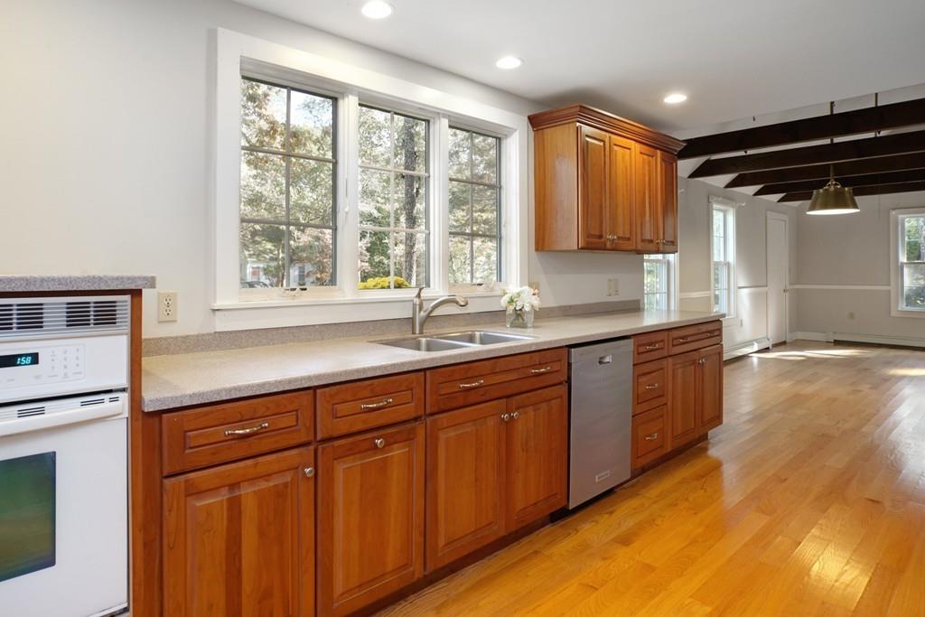 57 Cap'n Lijah's Road Centerville, MA 02632 - Photo 16 of 36