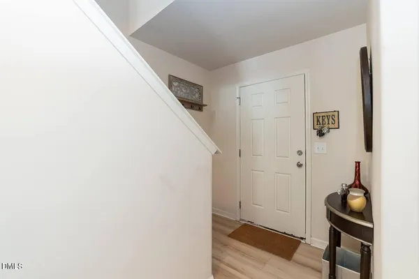 a view of utility room