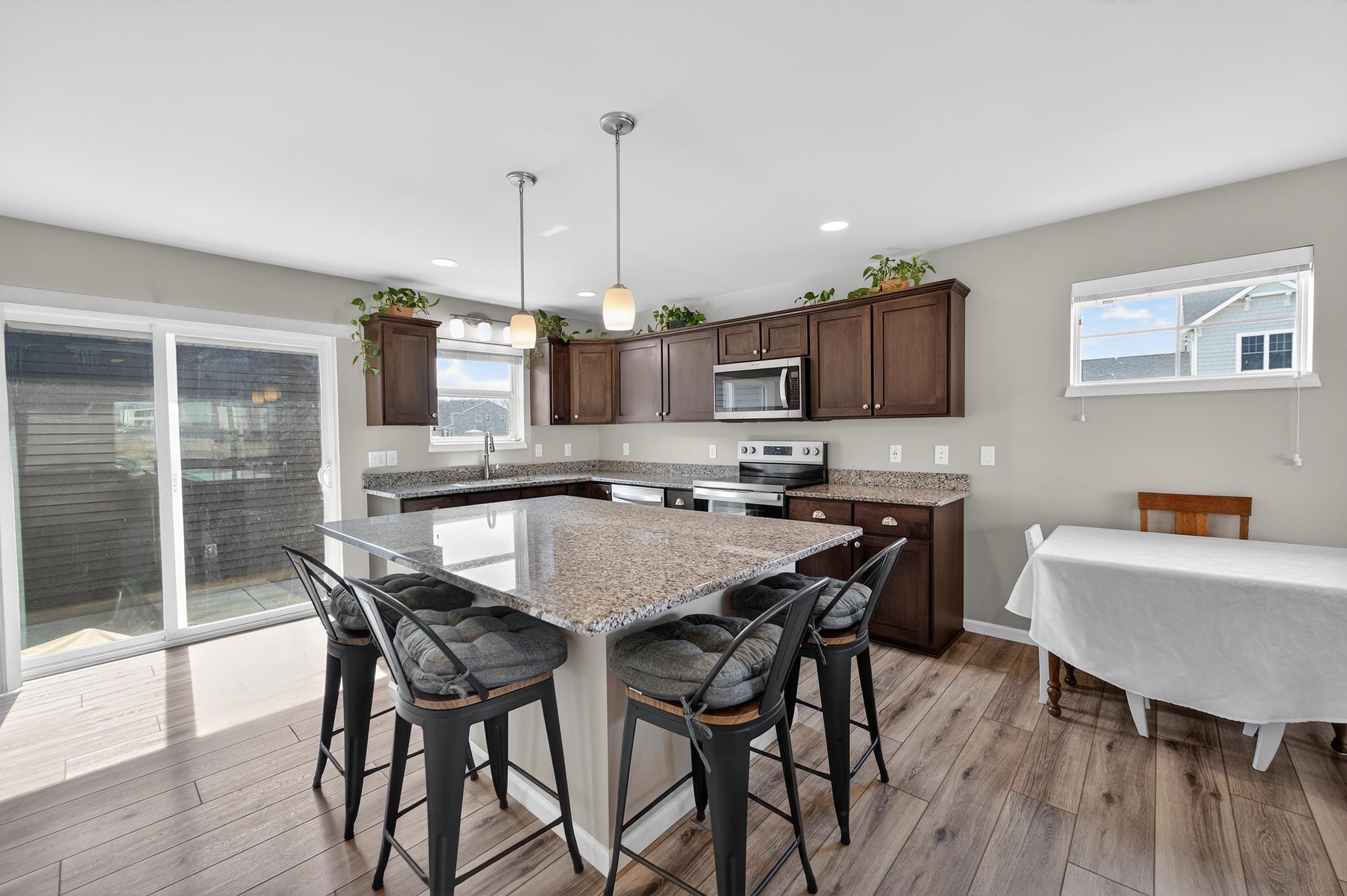 9763 Watts Verona, WI 53593 - Photo 6 of 24