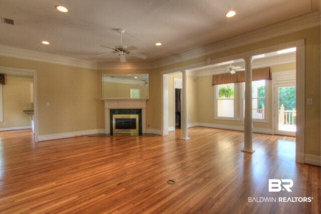 170 Clubhouse Circle Fairhope, AL 36532 - Photo 11 of 38 living room