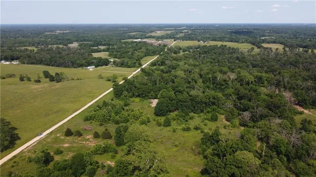 $319,000 | 0 East Veteran Road, Milo, MO 64767